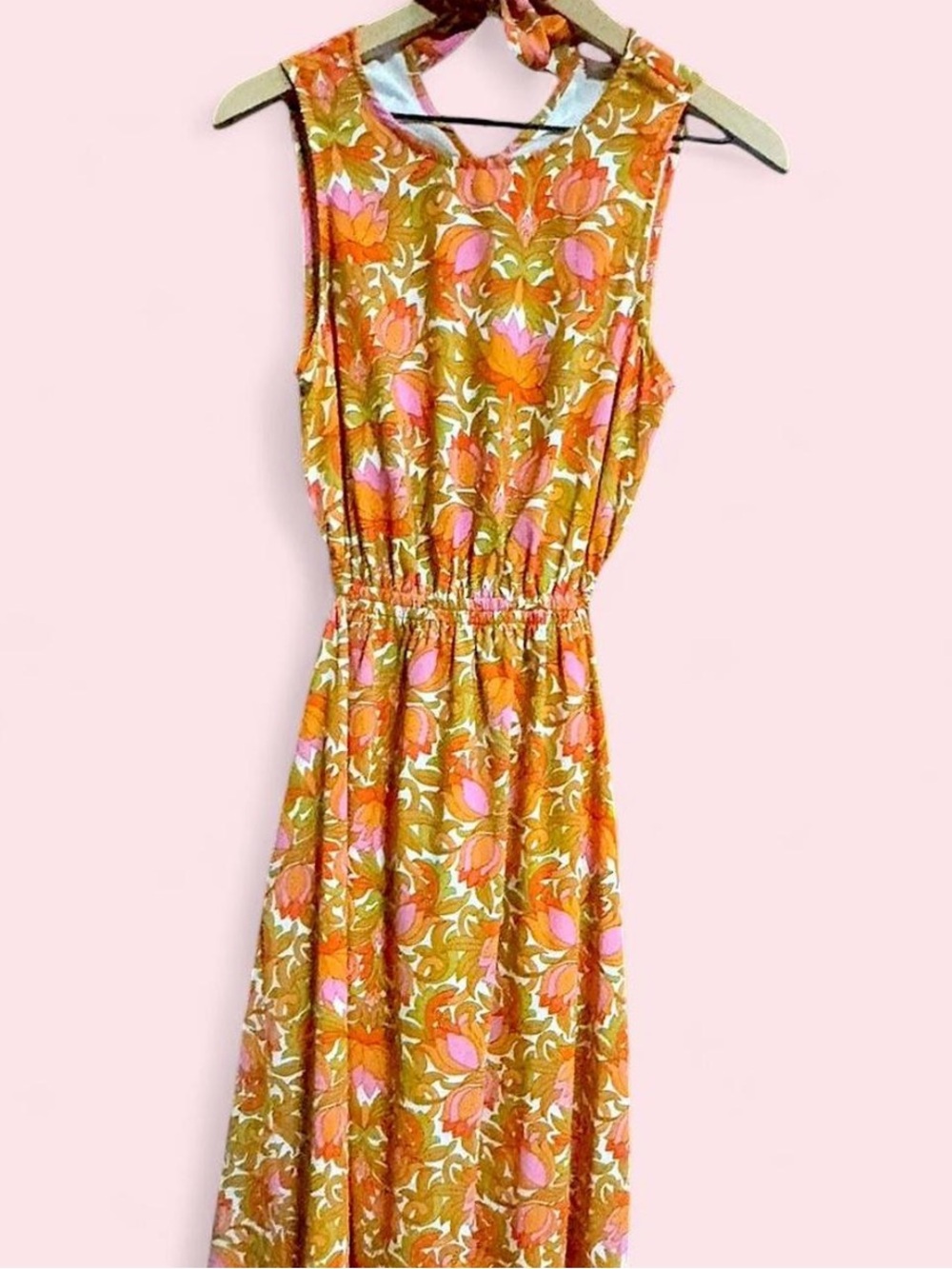 Willow&root Sleeveless Open Back Floral Maxi Dress in Orange & Pink